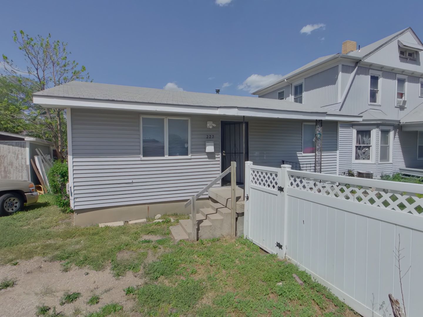 Wichita House: 222 E 14th St N