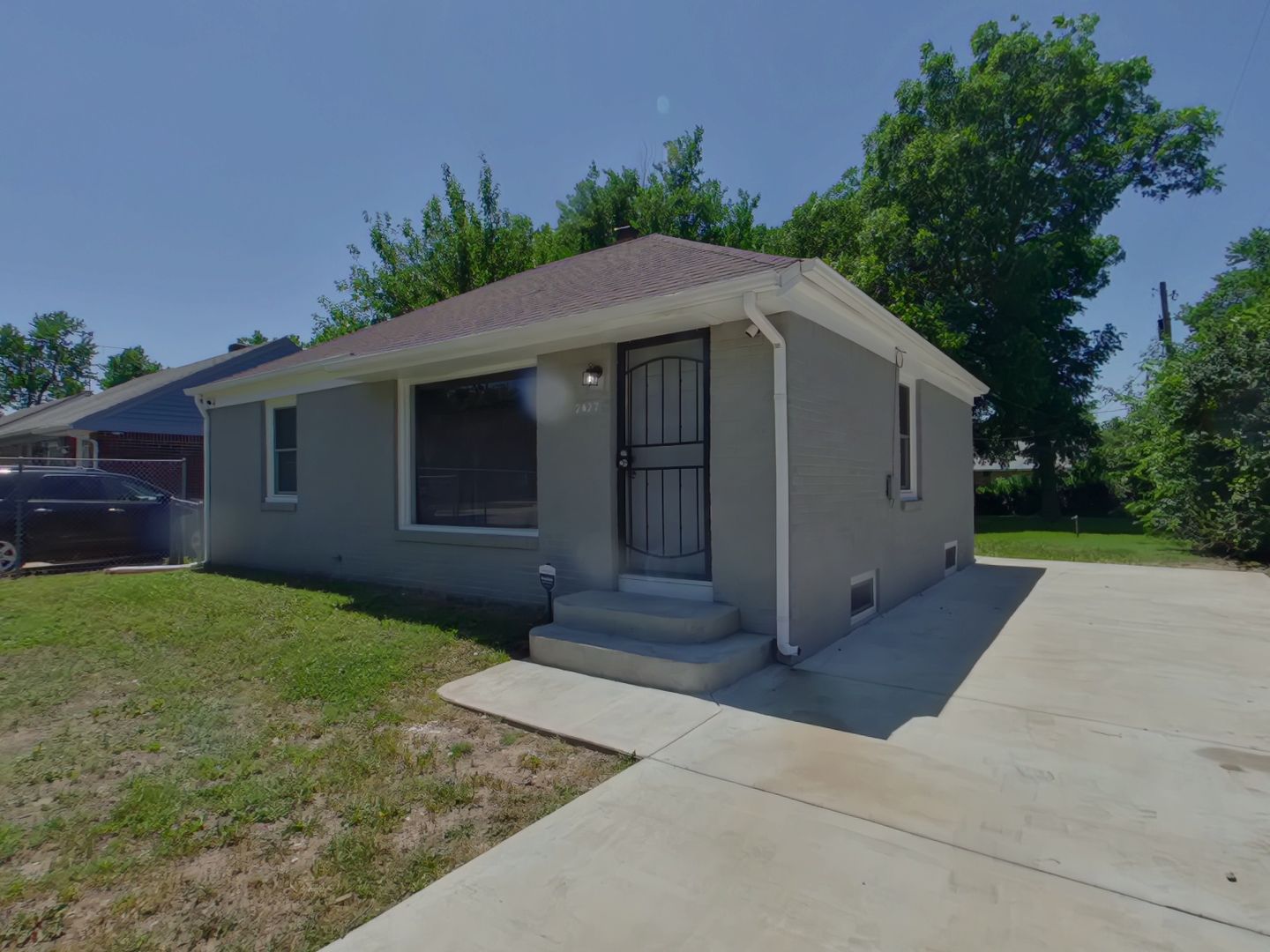 Wichita House: 2027 N Spruce