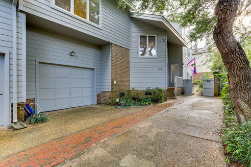 8604 B Atlantic Avenue, Va. Beach, VA 23451 – photo 1