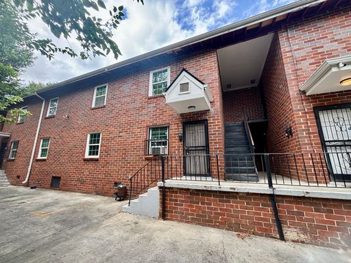 2 Bedroom Apartment – 1048 Washington St., SW - Unit #1, Atlanta, GA 30315