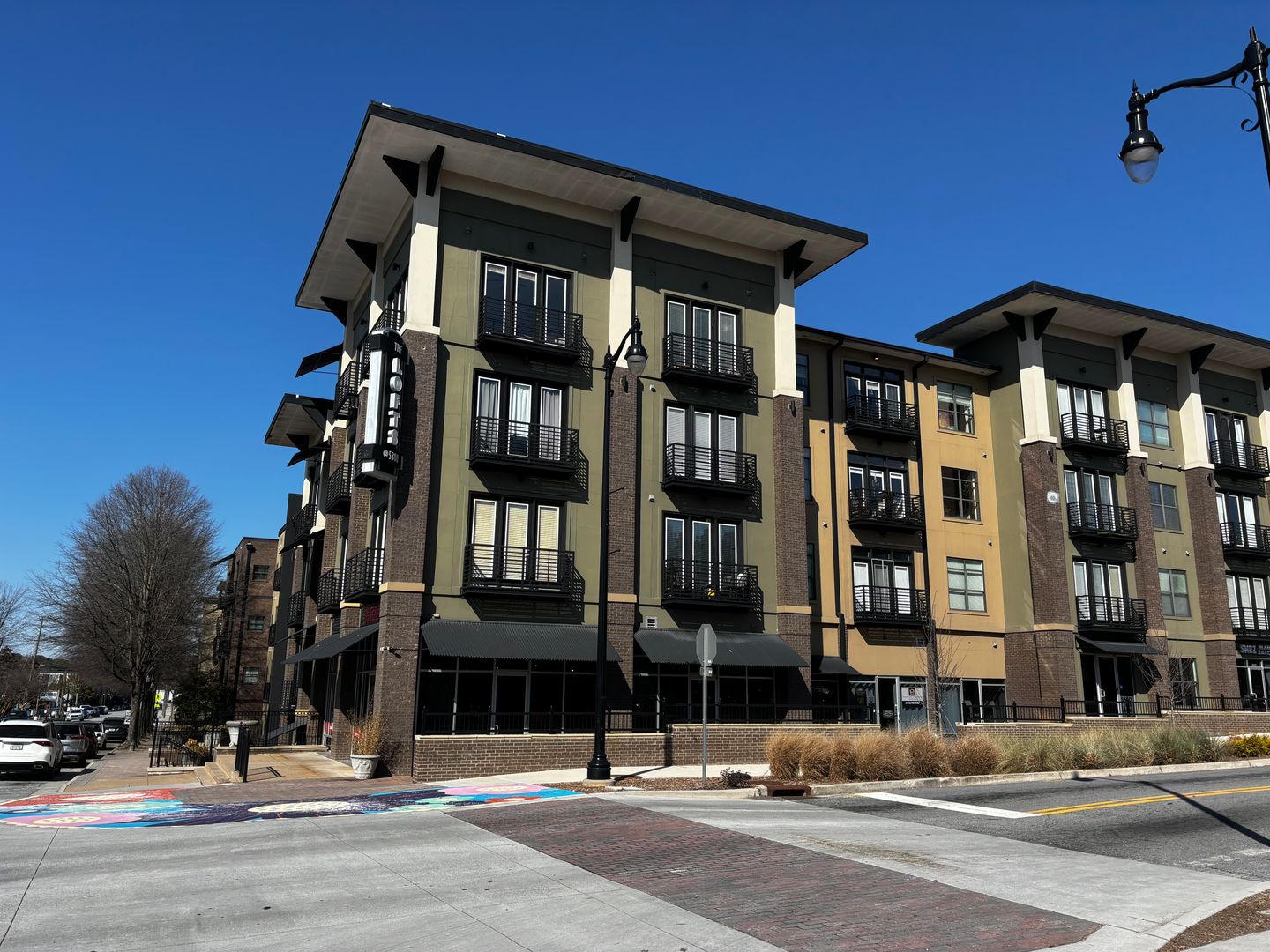 Chamblee Condo: 5300 Peachtree Rd