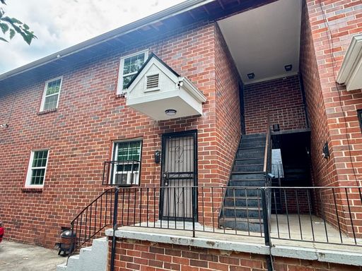 2 Bedroom Apartment – 1048 Washington St., SW - Unit #6, Atlanta, GA 30315