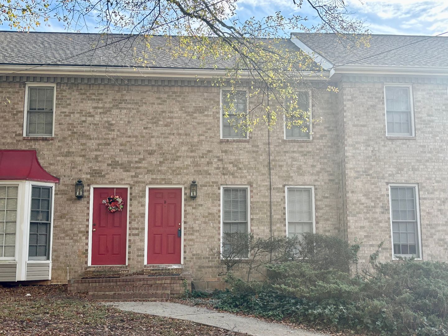 Norcross Apartment: 5296 Weyden Trail