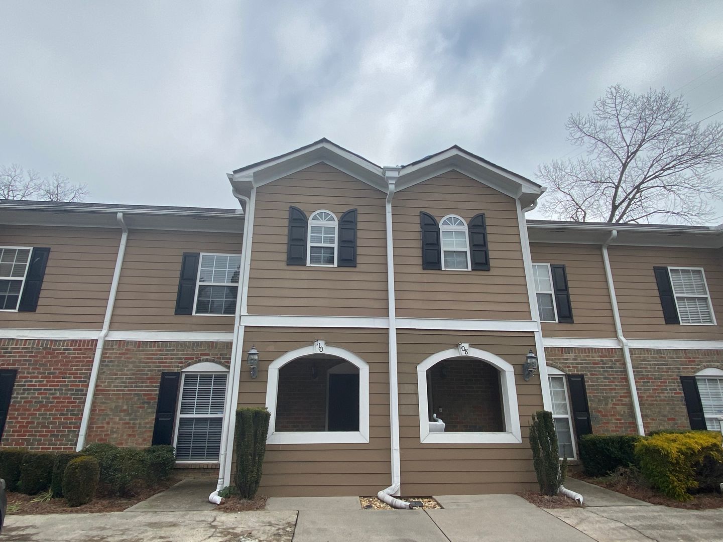Norcross House: 710 Summer Place