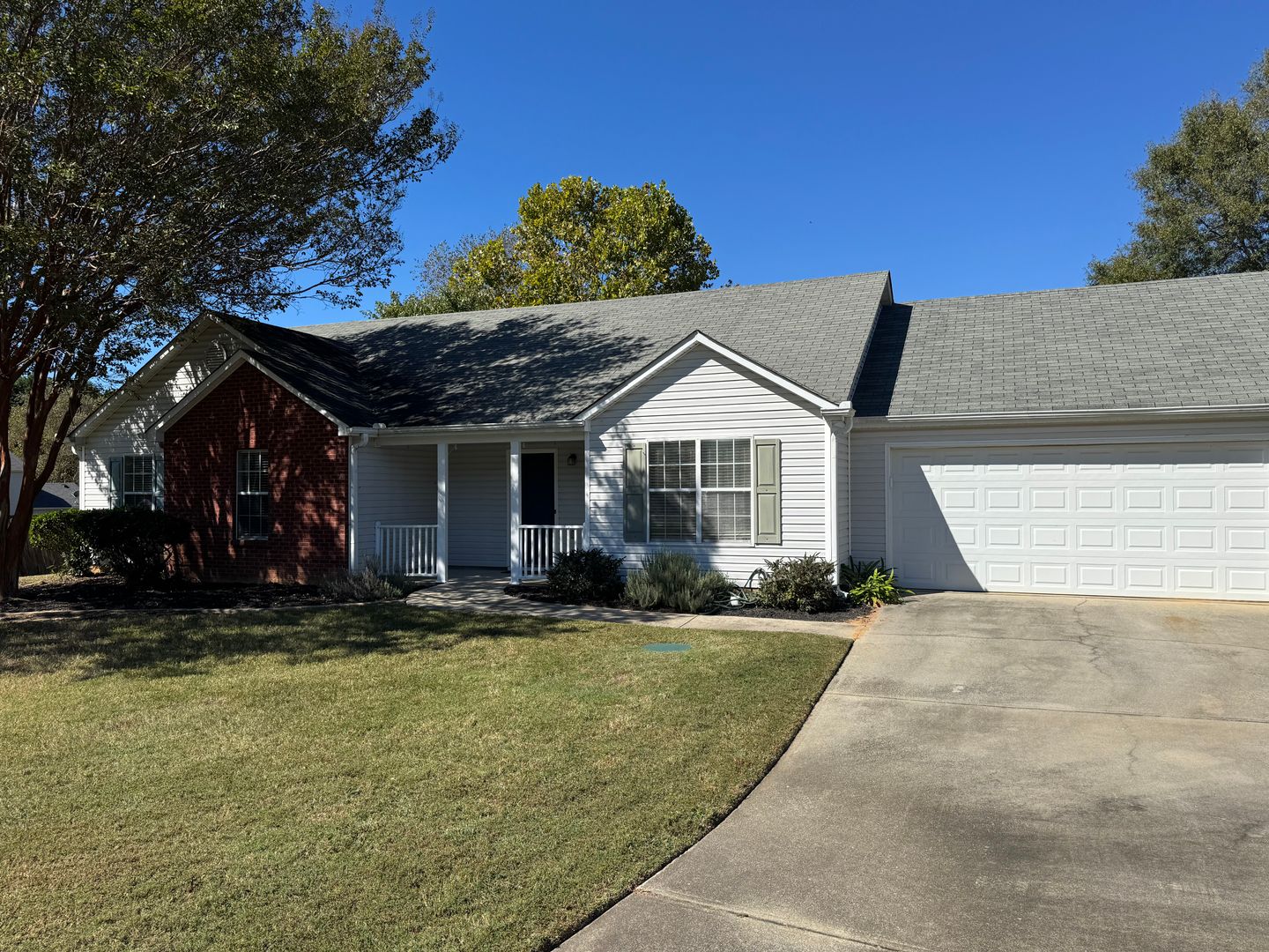 Loganville House: 1672 Walters Park Ct.