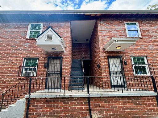 2 Bedroom Apartment – 1048 Washington St., SW - Unit #5, Atlanta, GA 30315