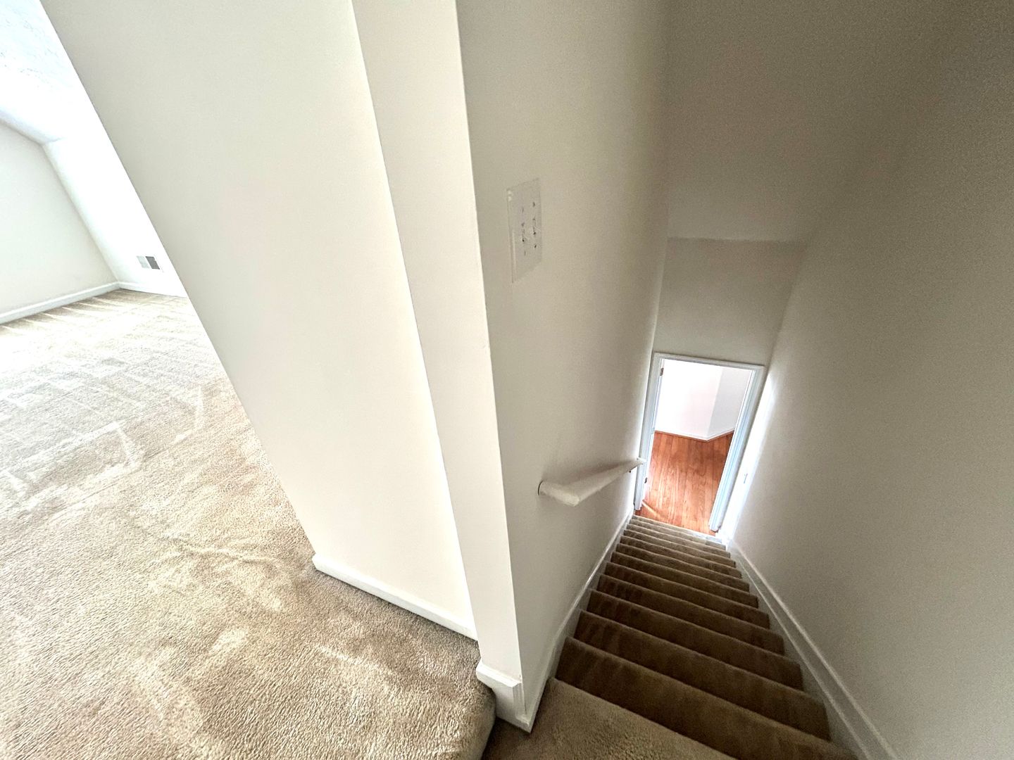 1142 Wicker Oak Dr., Lawrenceville, GA 30043