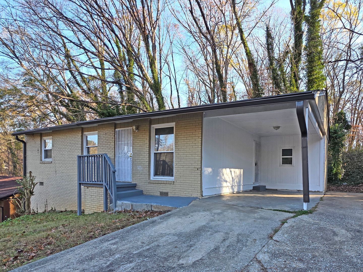 Atlanta House: 2332 Baywood Dr SE