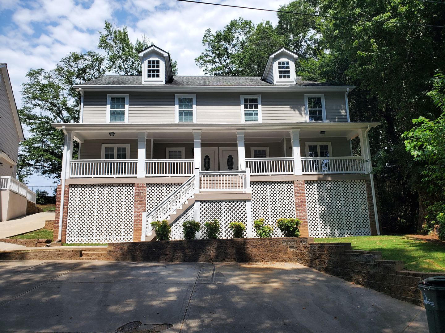 Marietta Townhome: 128 Brook Cir SE