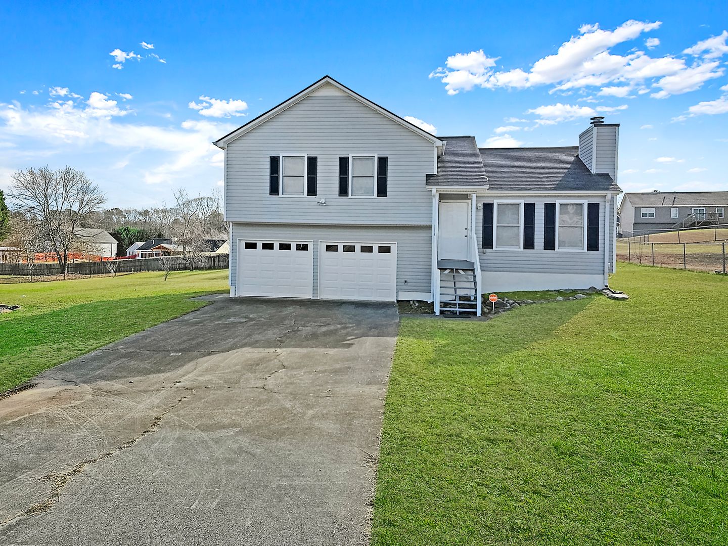 Douglasville House: 100 Ginnity Dr