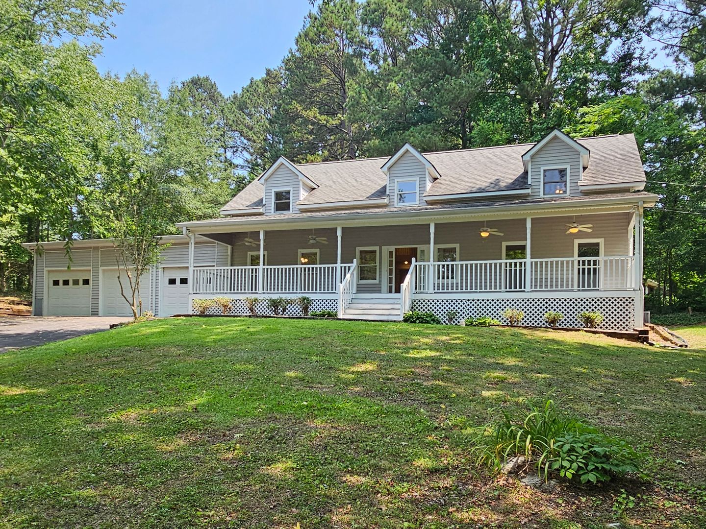 Marietta House: 1653 Wildwood Rd. NE