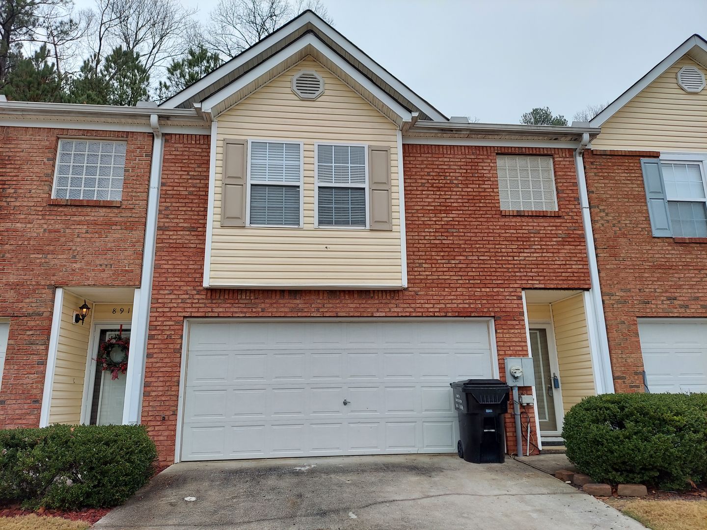Mableton House: 893 Brickleridge Ln SE