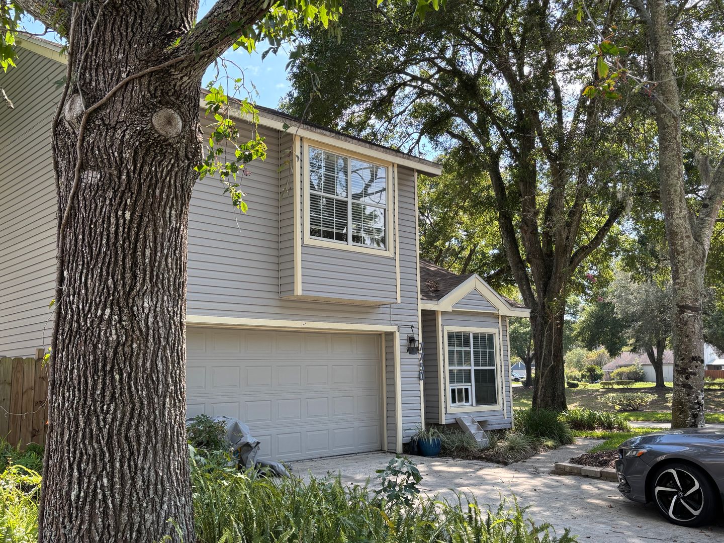 Jacksonville House: 7750 Manassas Ct E.