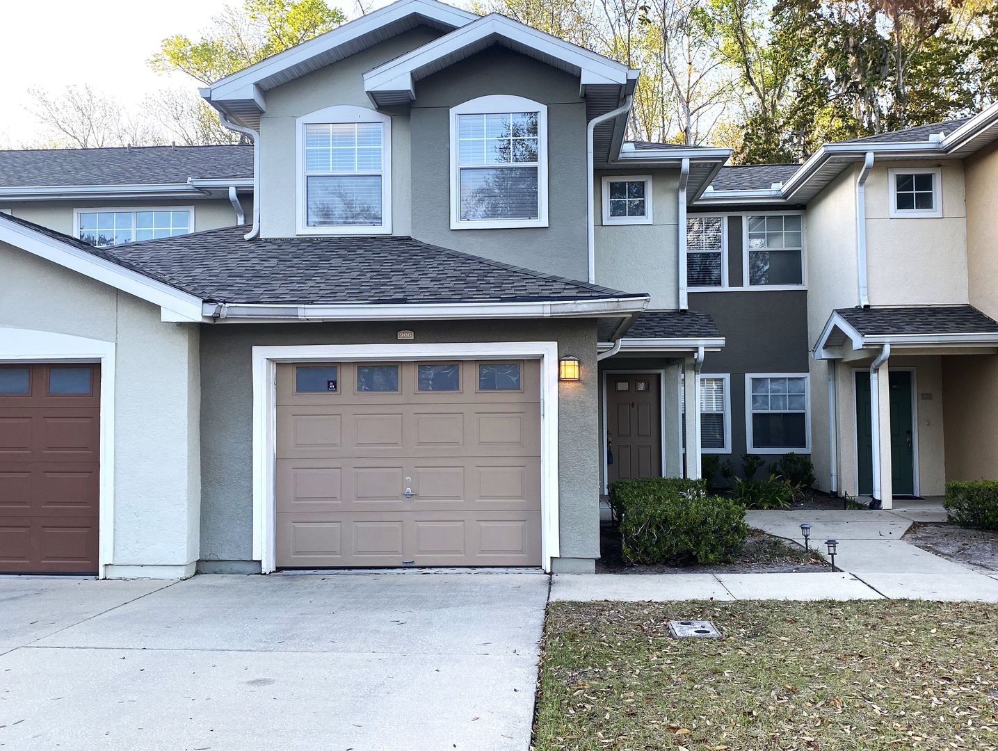 Jacksonville House: 8550 Argyle Business Loop #906