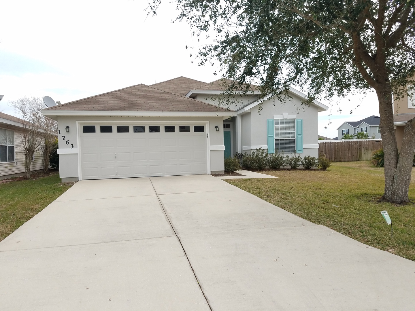 Jacksonville House: 1763 Hawkins Cove Drive E