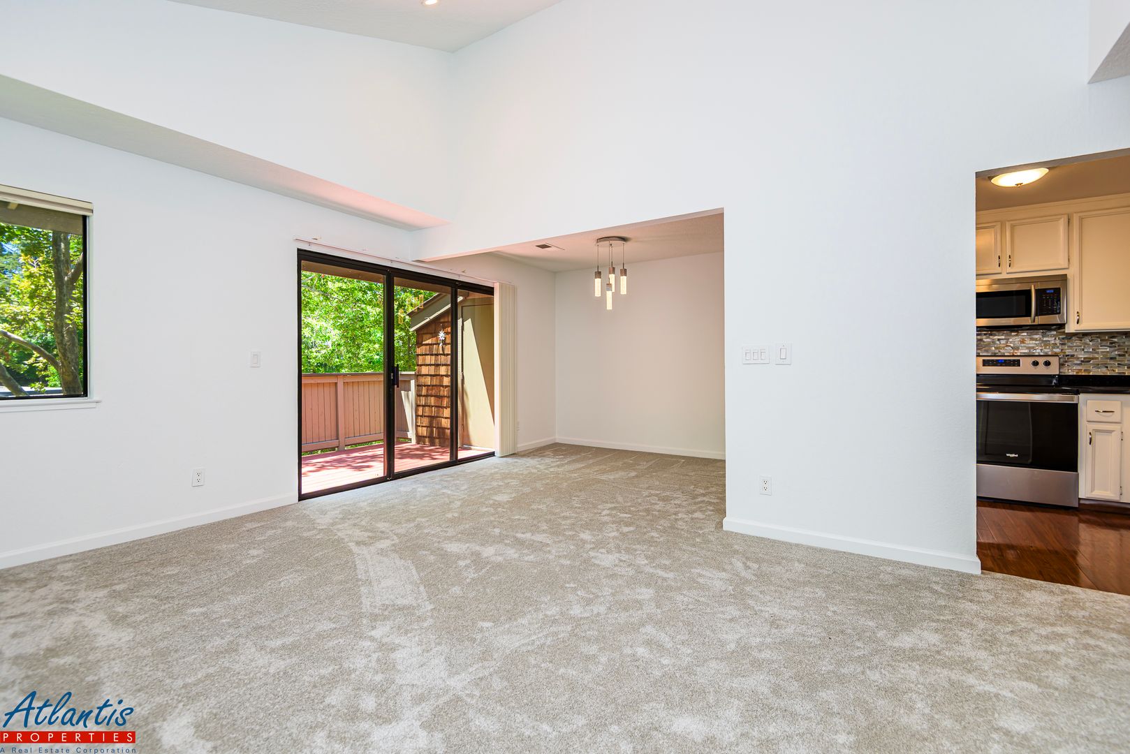San Jose Condo: 2910 La Terrace Circle