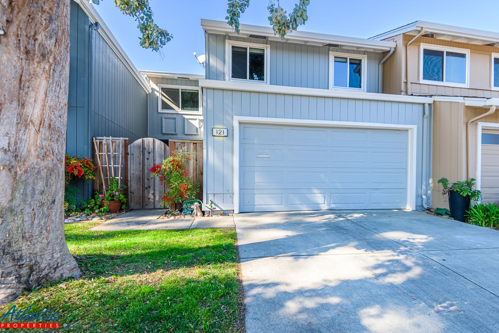 Los Gatos Townhome: 121 Pine Wood Lane