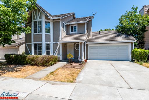 Beautiful Home | LVP Flooring | Central A/C – photo 1