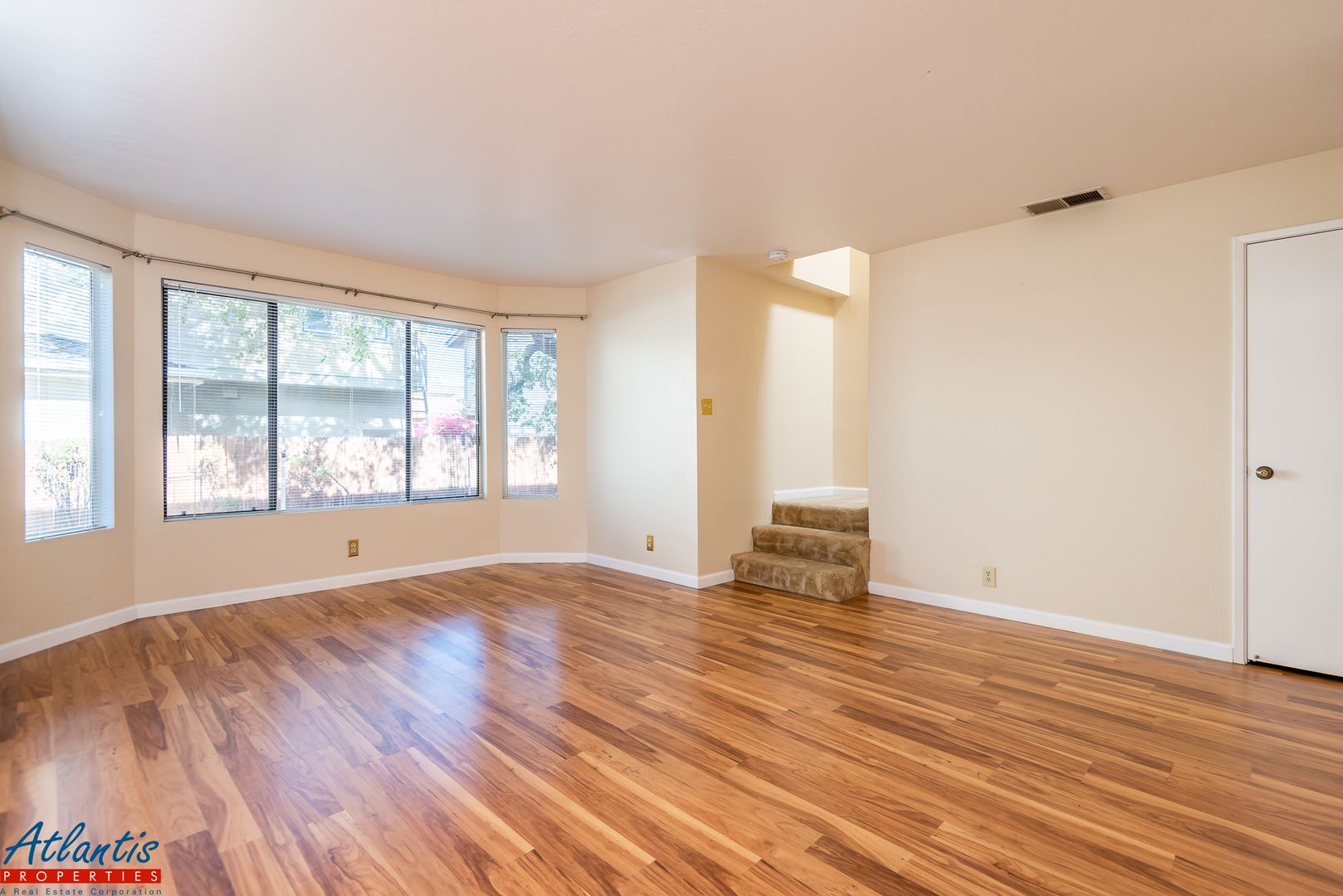 Sunnyvale Apartment: 1272 Poplar Ave