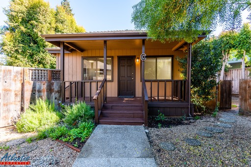 Beautiful Cottage | Private Yard | Near Capitola Village