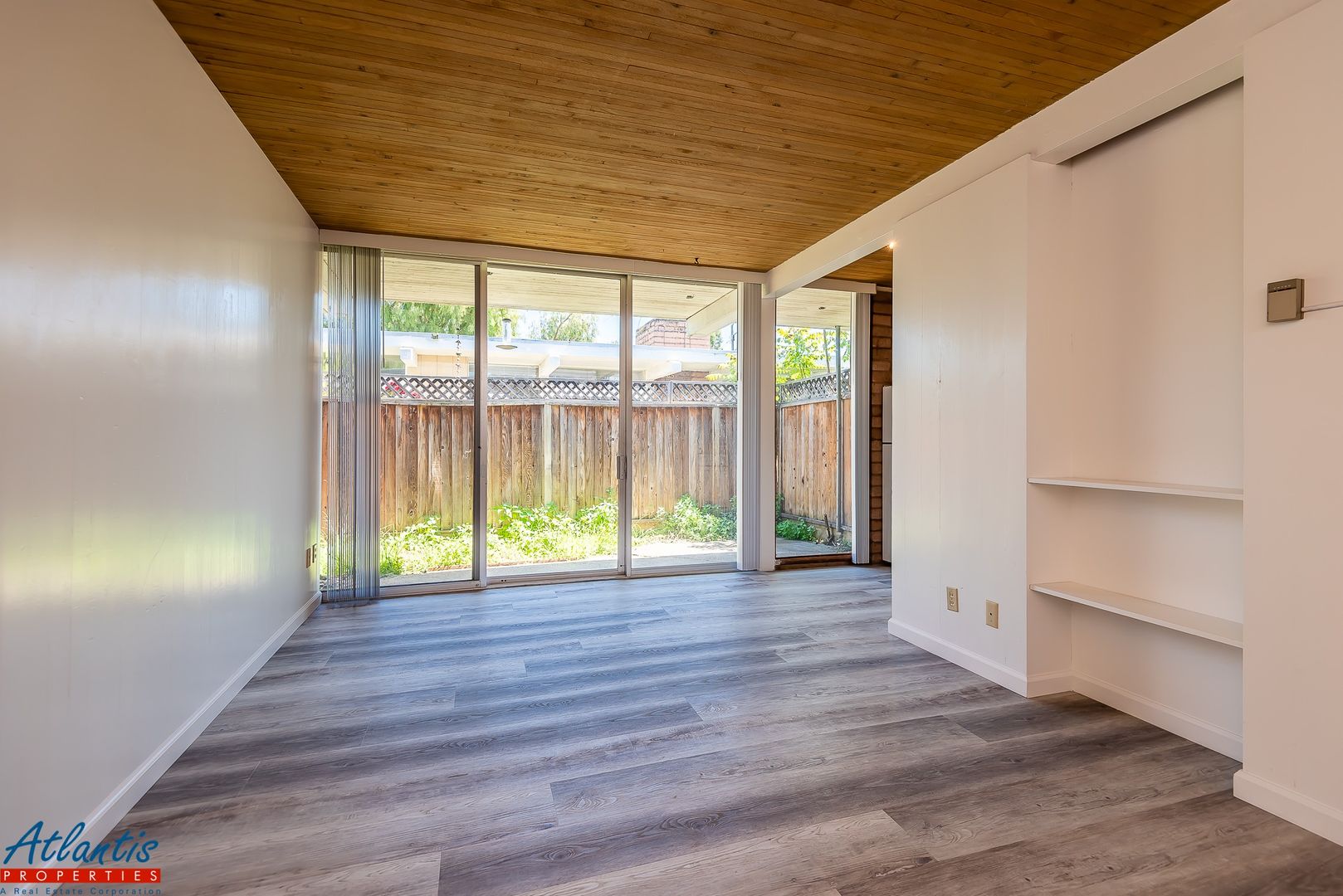 Mountain View Apartment: 1932 Montecito Ave