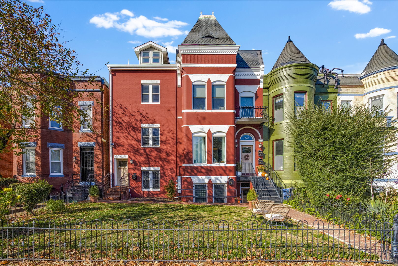 Washington Condo: 1328 Maryland Ave NE Unit #4