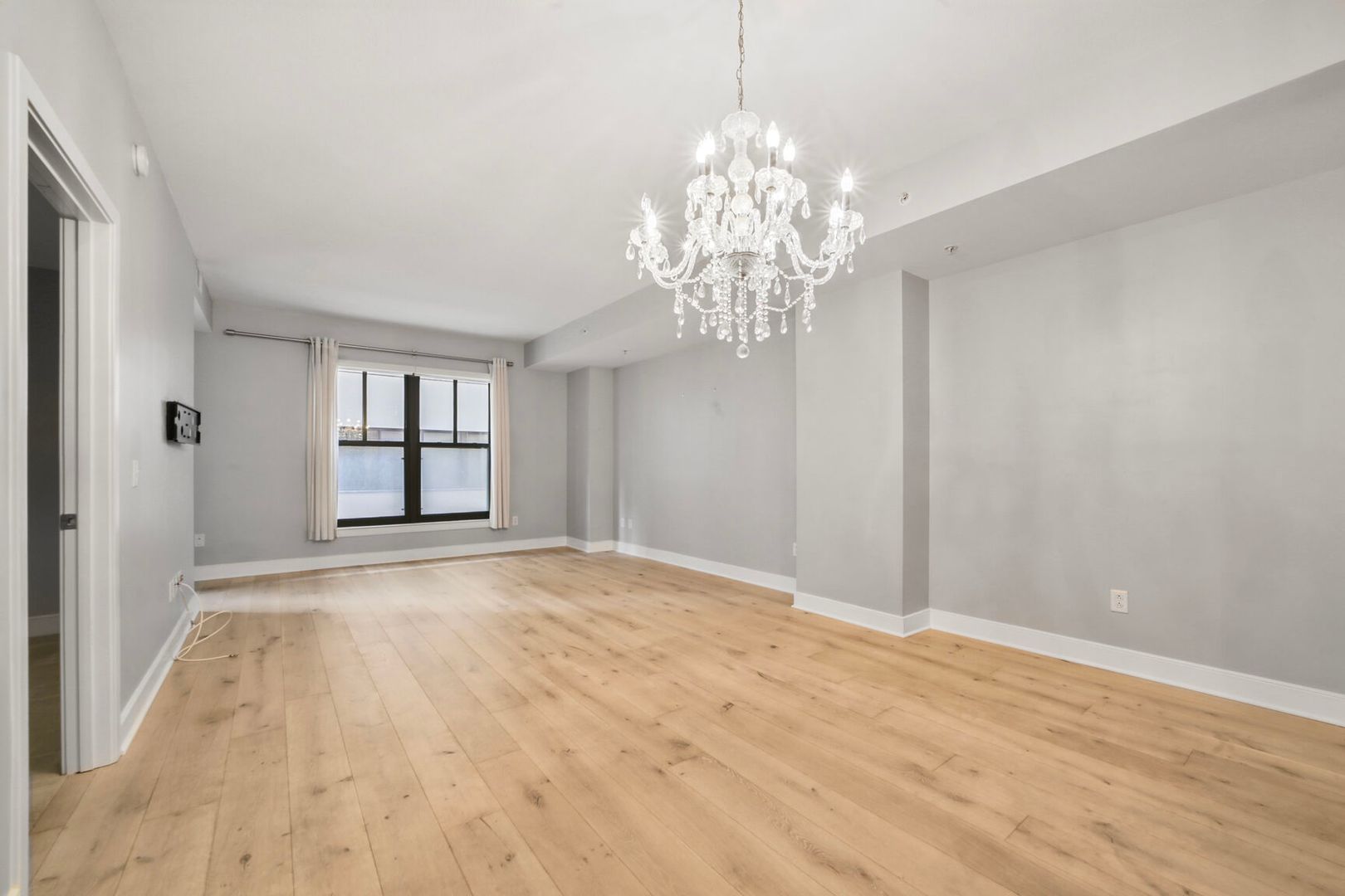 Washington Condo: 910 M St NW #407