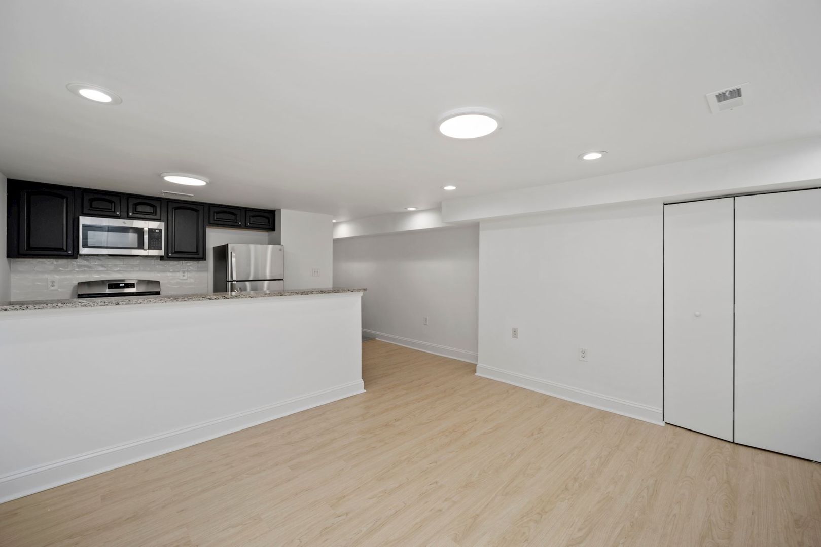 Washington Condo: 1755 T St NW #2