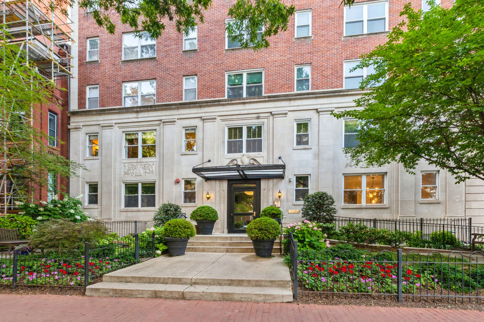 Washington Condo: 1437 Rhode Island Ave NW #202