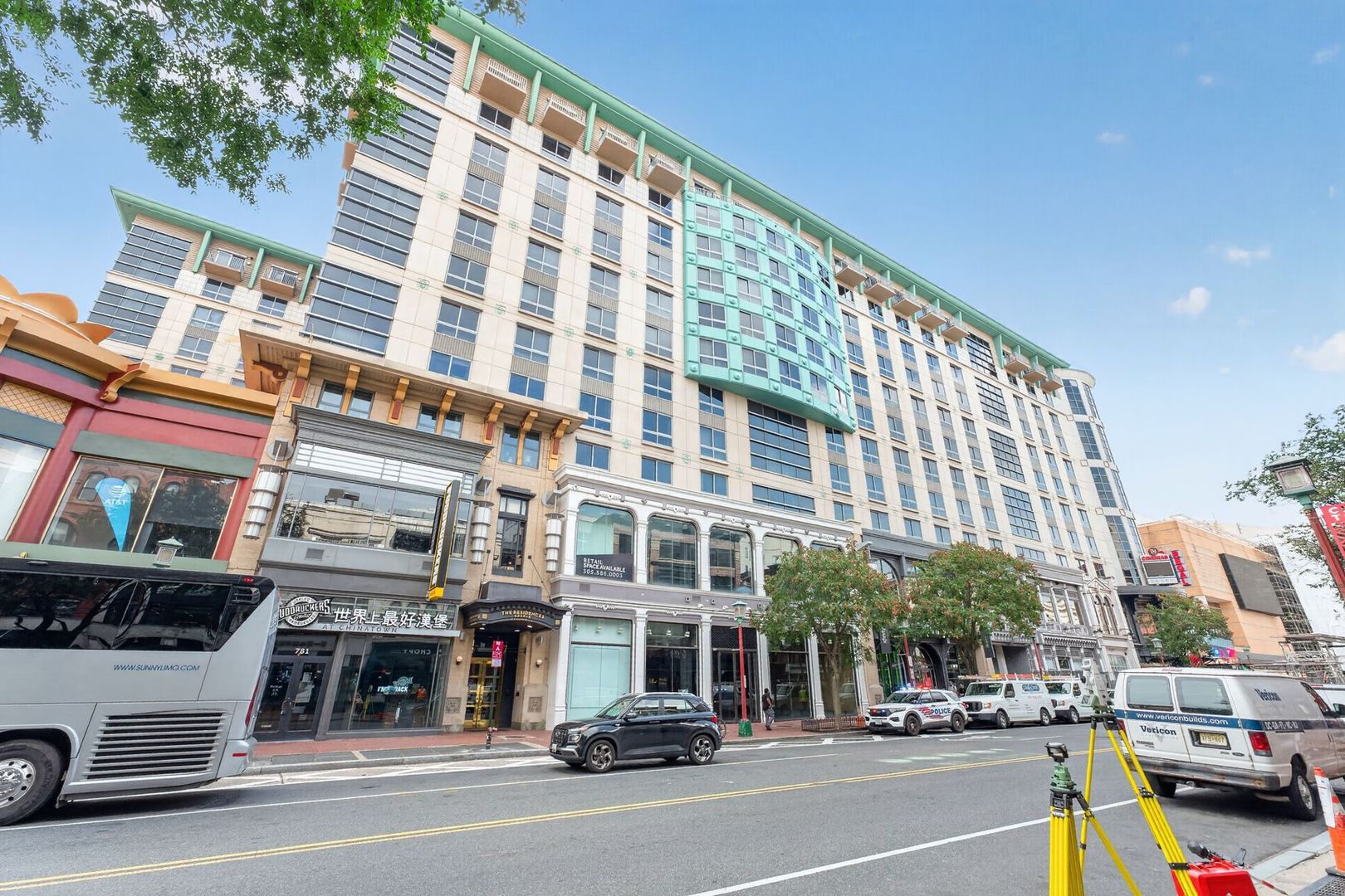 Washington Condo: 777 7th St NW