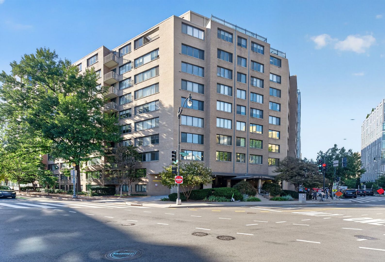 Washington Condo: 2201 L St NW