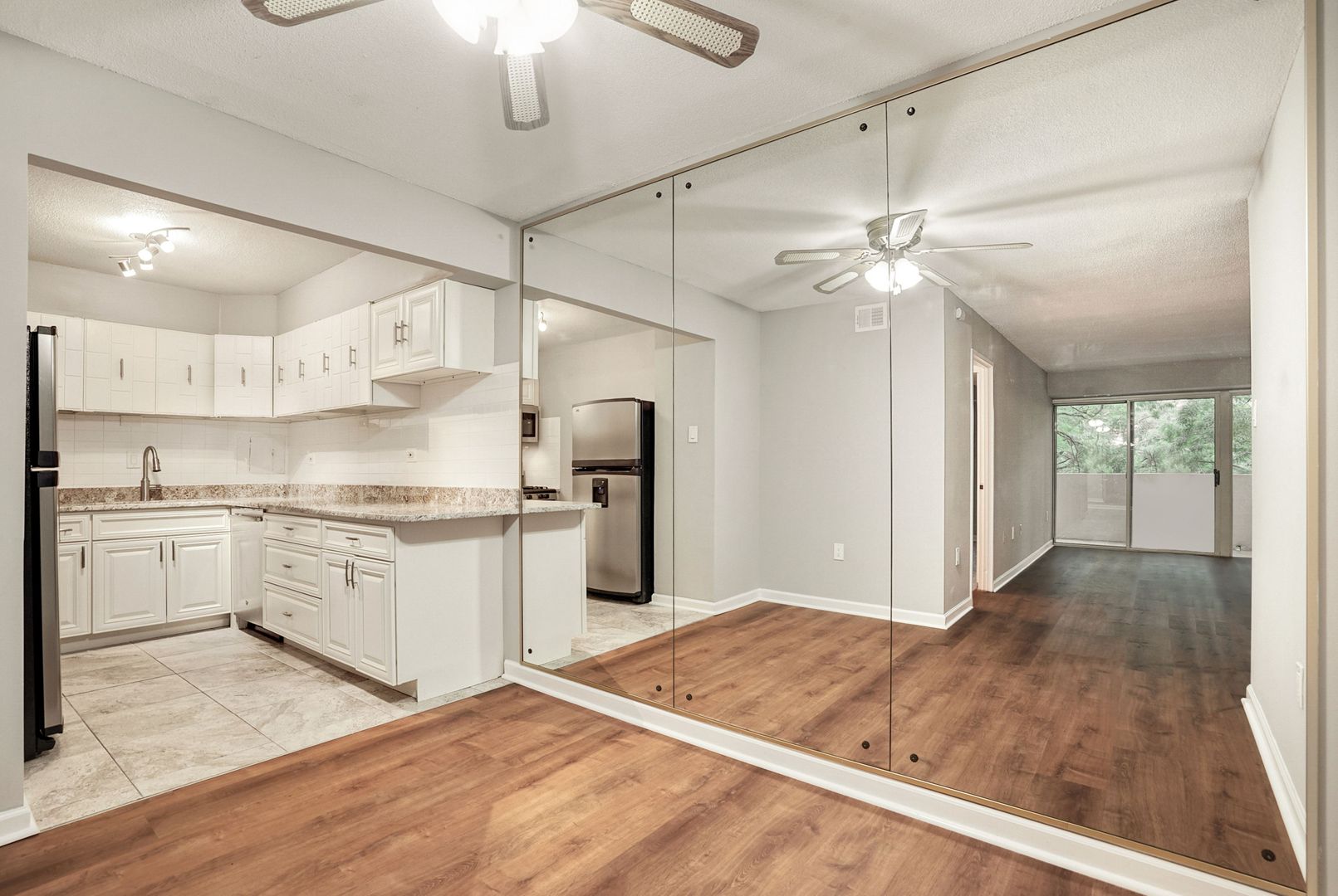 Washington Condo: 700 7th St SW