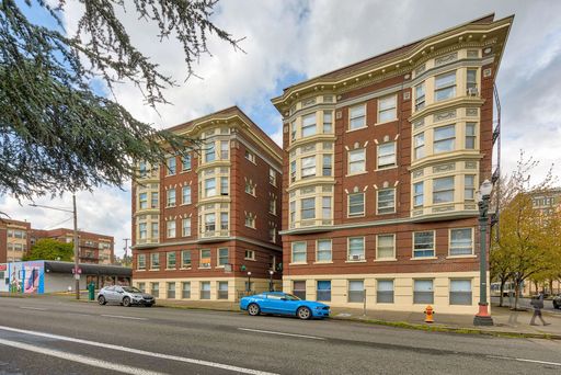 807 SW 14th Ave - 64 – photo 1
