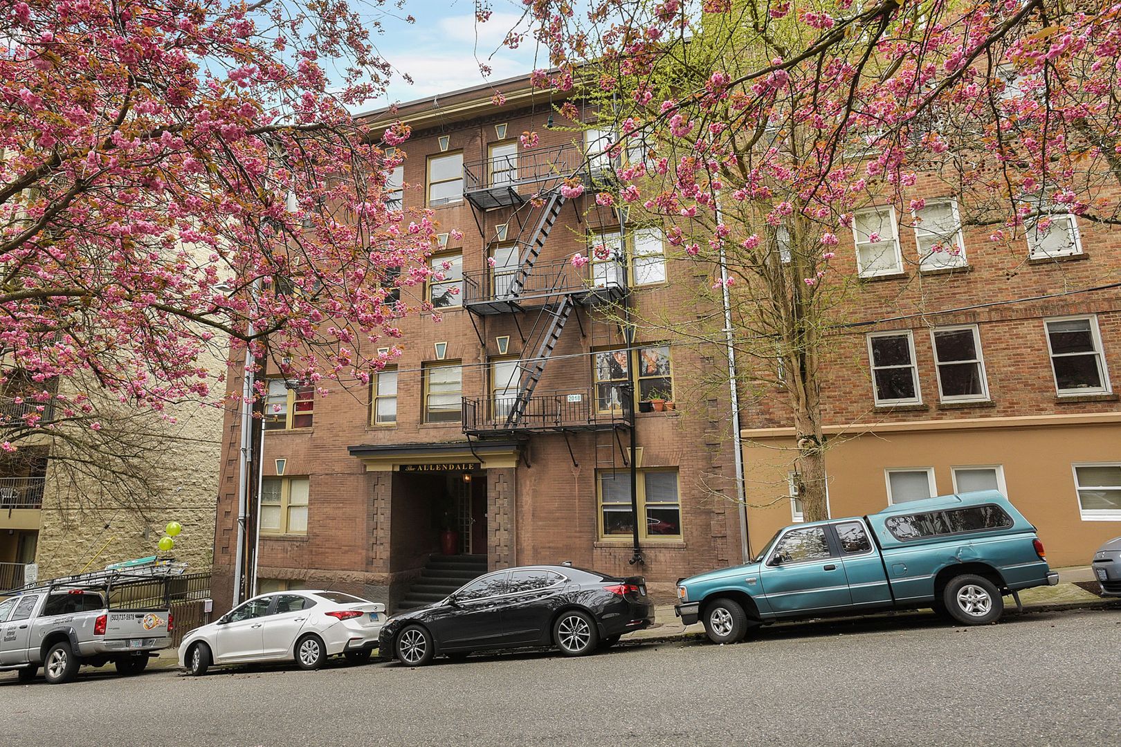 Portland Apartment: 730 SW St Clair Ave