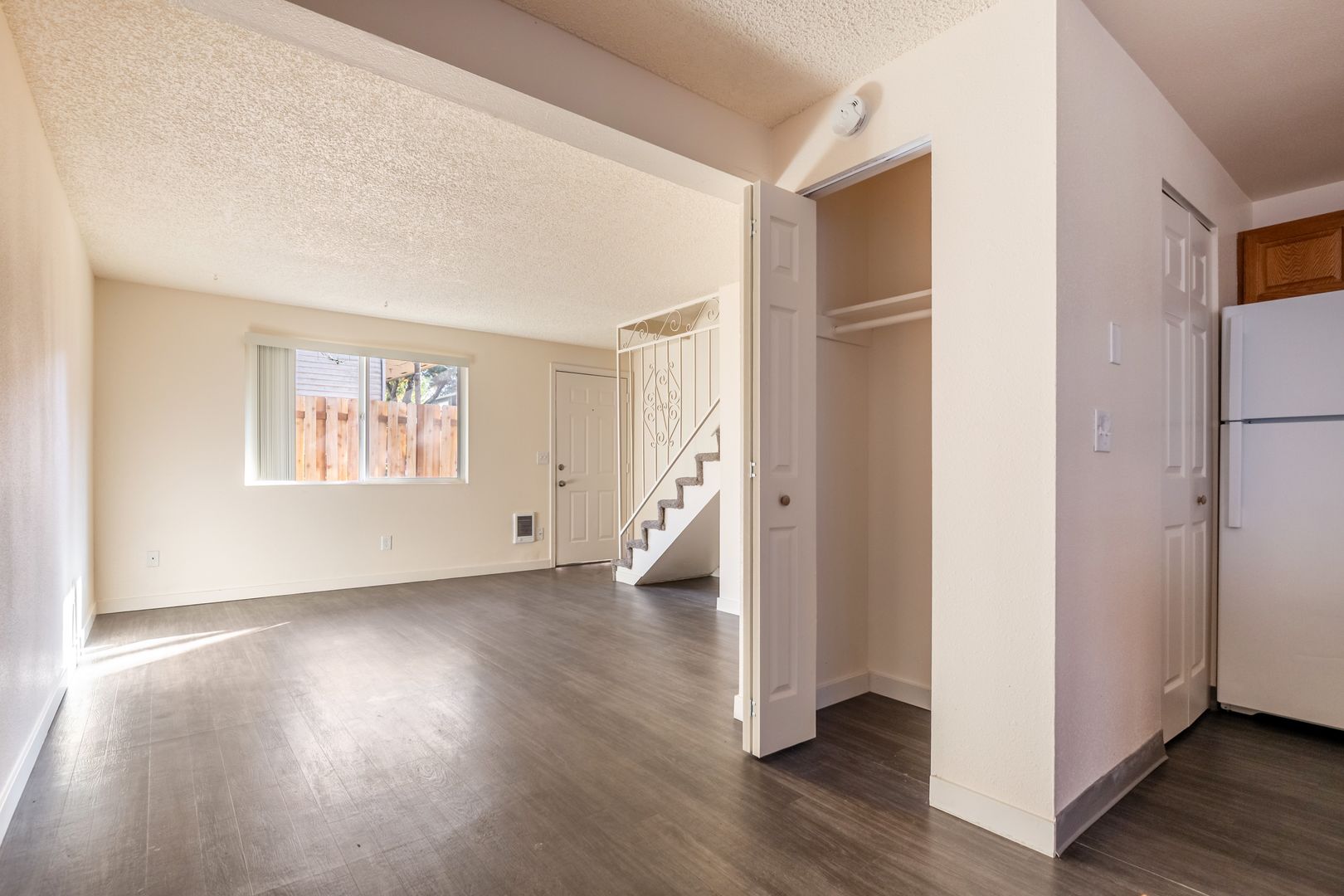 Portland Apartment: 12625 SW Hall Blvd