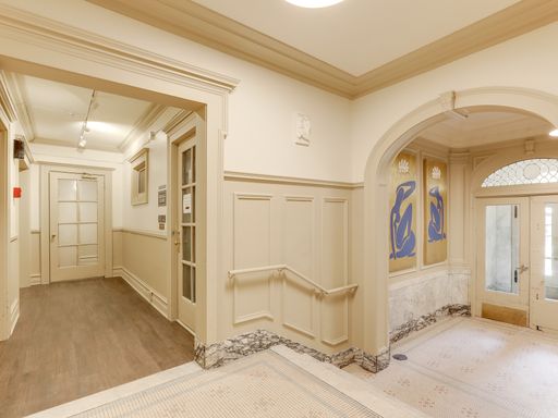 Welcome Home to Brown Apartments! – photo 1