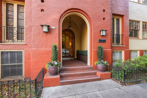 120 NW 21st - 105 – photo 1