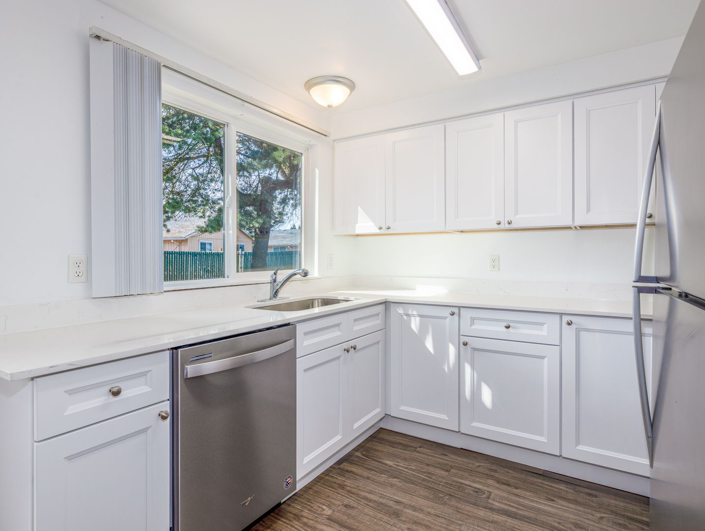 Gresham Apartment: 2710 NE Division St.