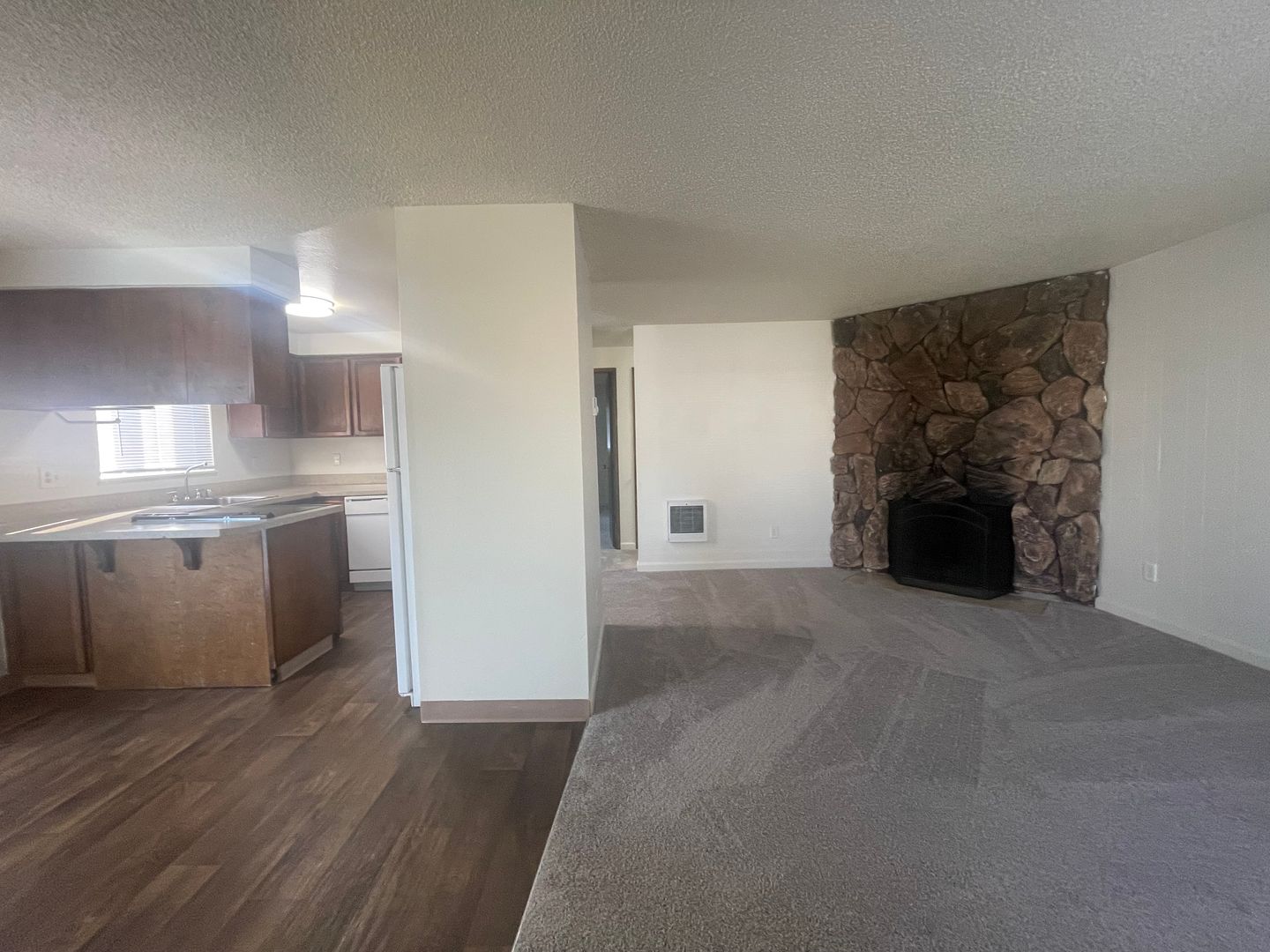 Vancouver Apartment: 5803 and 5815 NE 34th Street