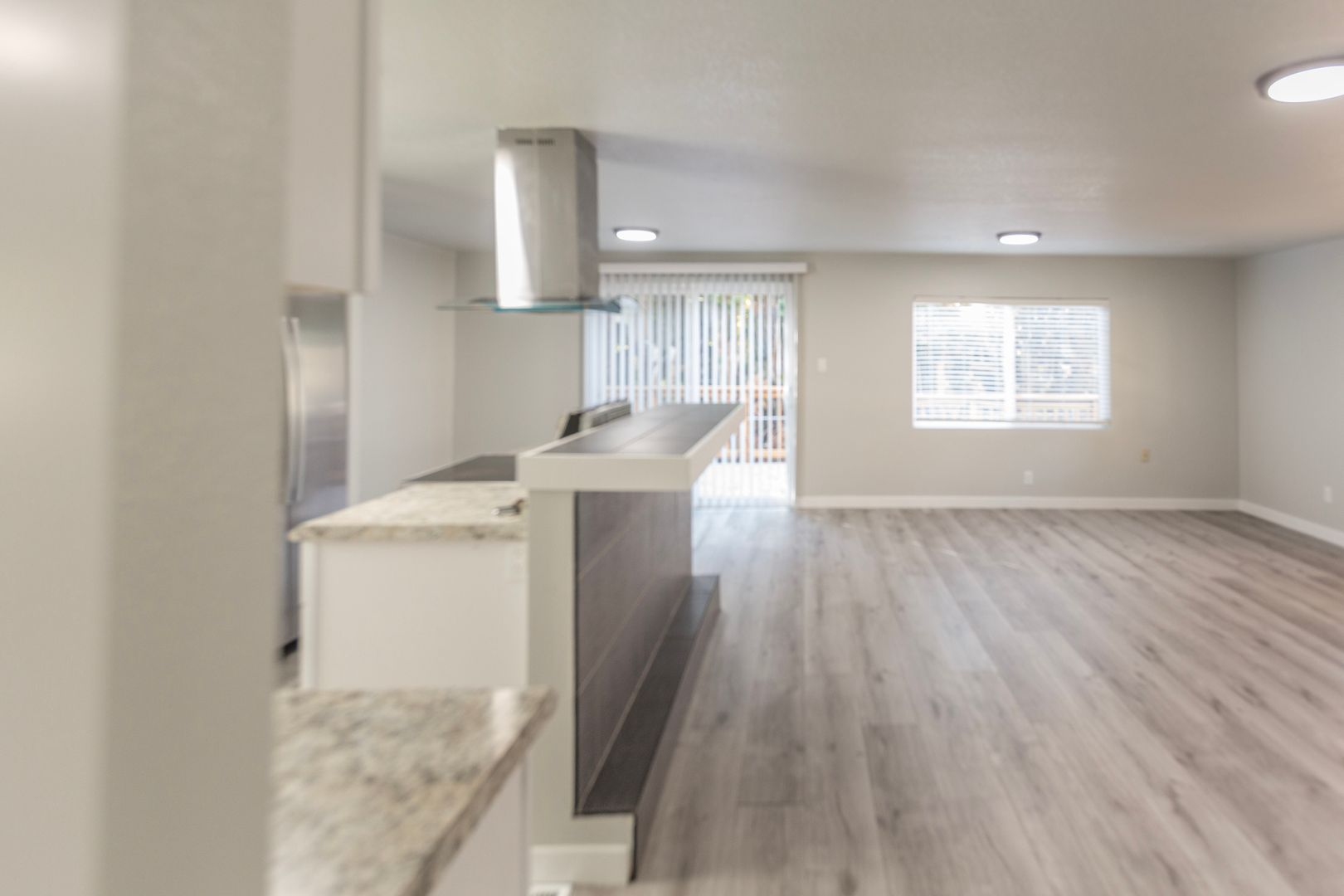 Salem House: 1886 Icabod St NE