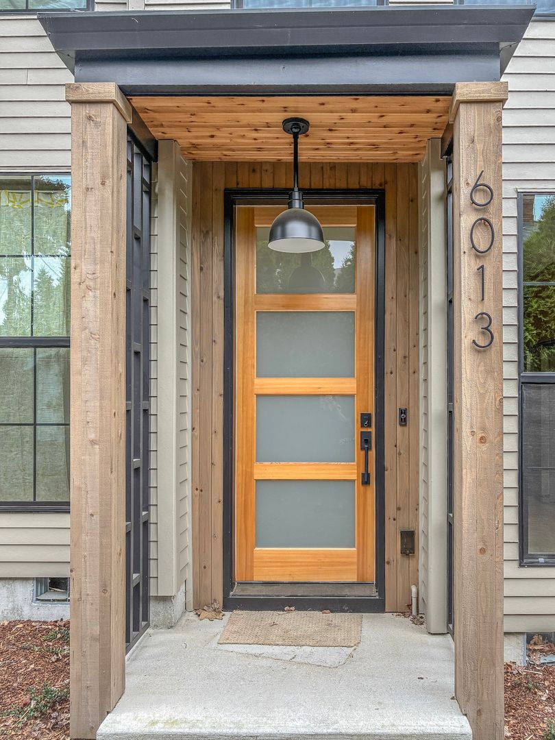 Portland House: 6013 NE 30th Ave