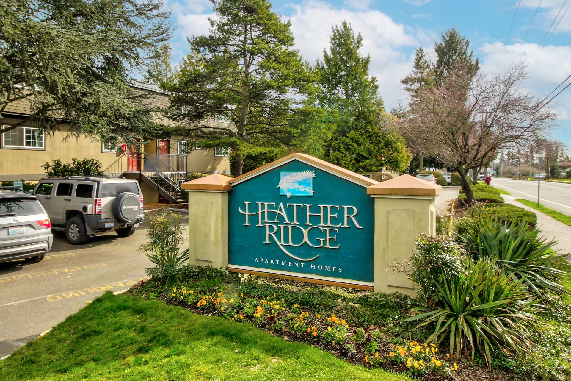 Lynnwood Apartment: 20427 68th Ave West