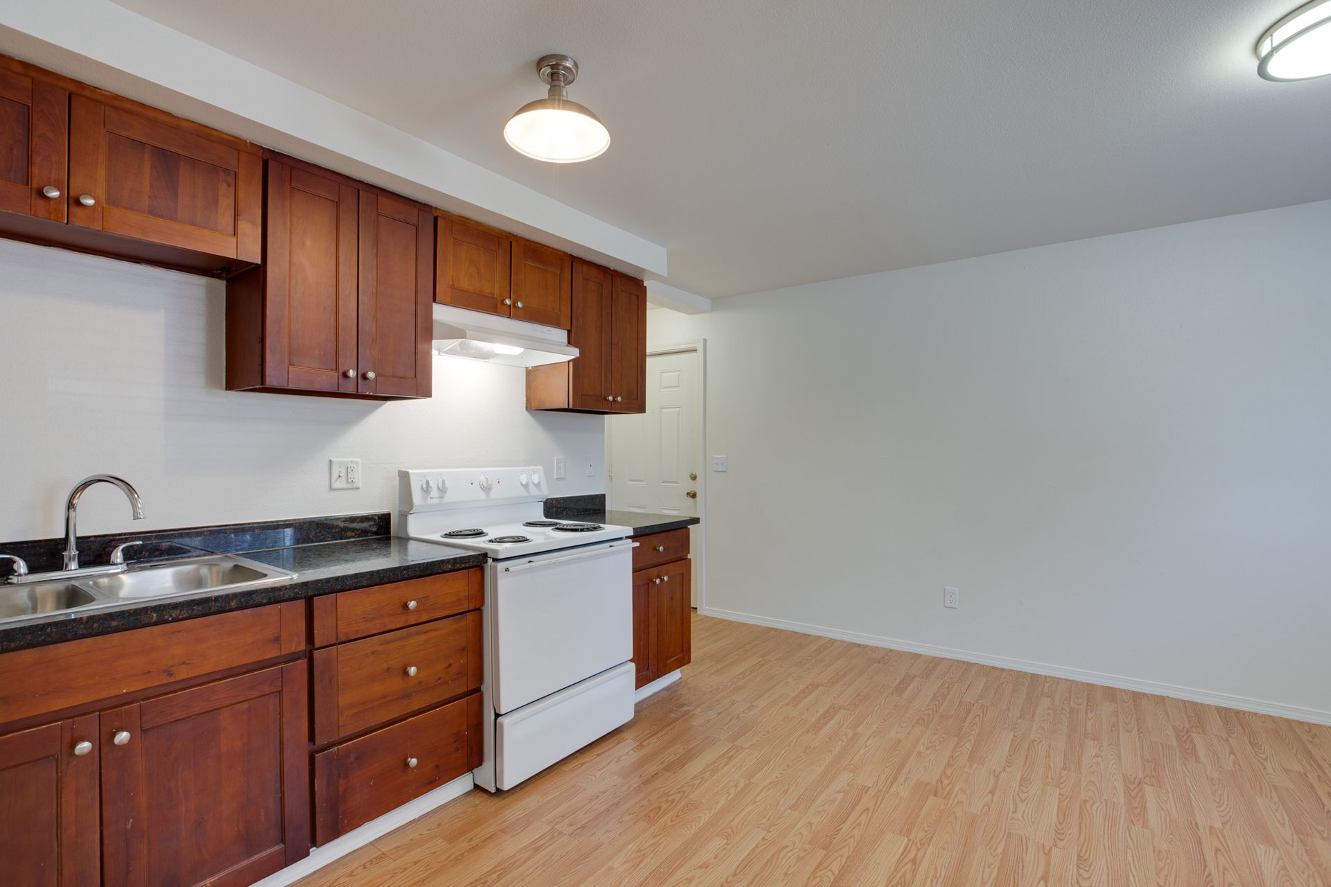 Beaverton Apartment: 5840 Southwest Erickson Avenue