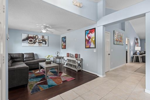 1030 Coventry Rd, Davenport, FL 33897 photo 3