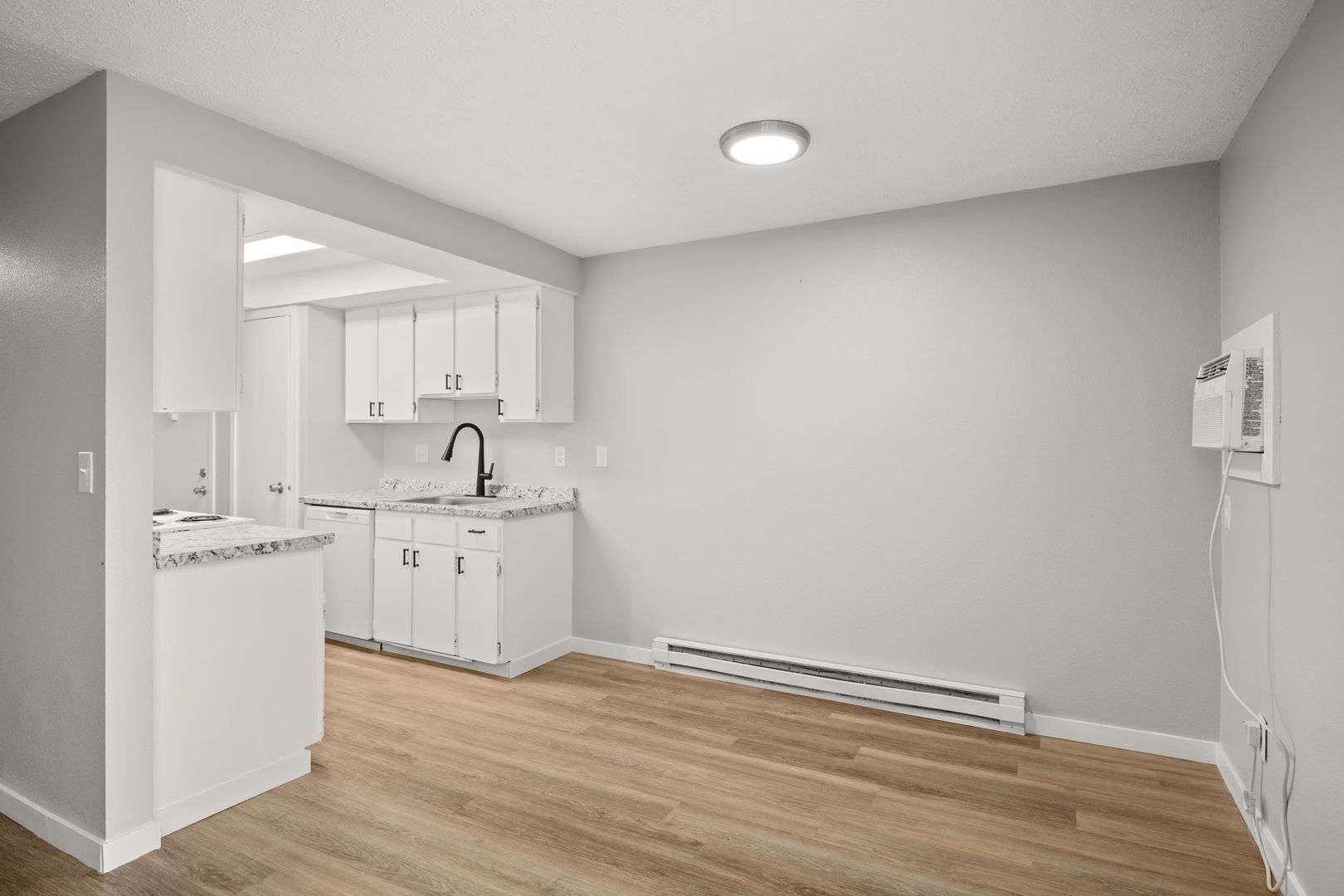 Spokane Apartment: 3001 E Upriver Drive