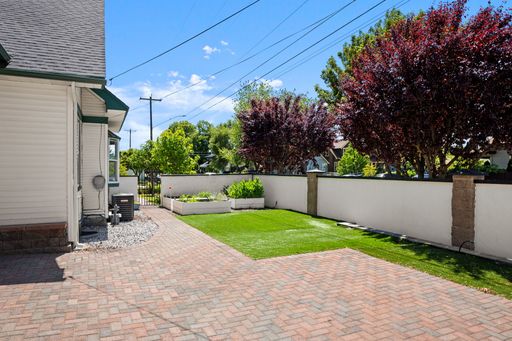 1028 W. Chelan Ave., Spokane, WA 99205 photo 30
