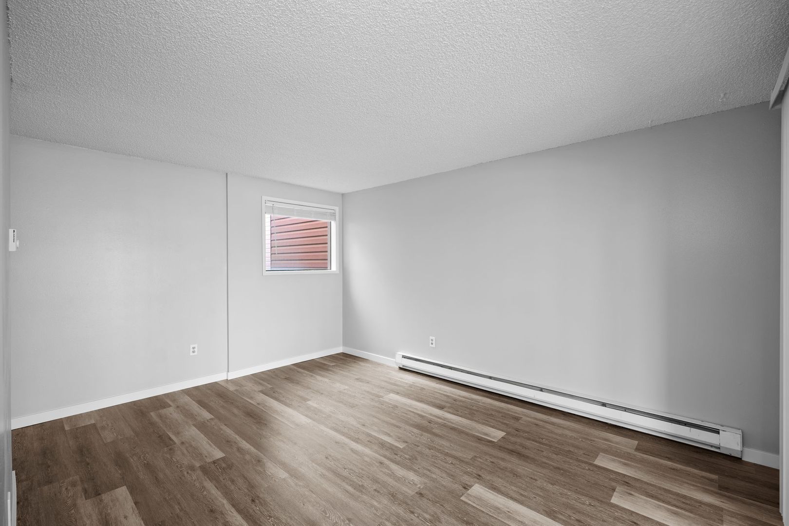 Spokane Valley Apartment: 10211 E. Main Ave.