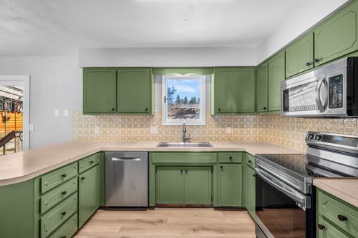 111 S. Ridgewood Dr., Post Falls, ID 83854 photo 10