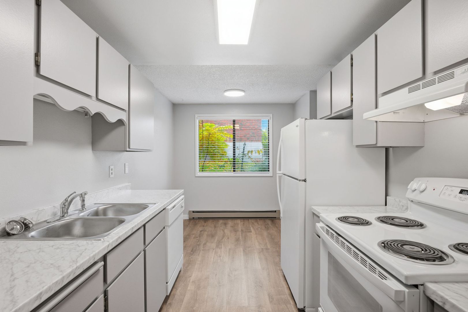 Spokane Valley Apartment: 10211 E. Main Ave.