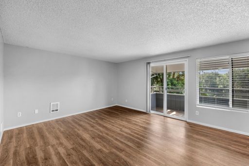 3001 E. Upriver Dr. #304, Spokane, WA 99207 photo 2